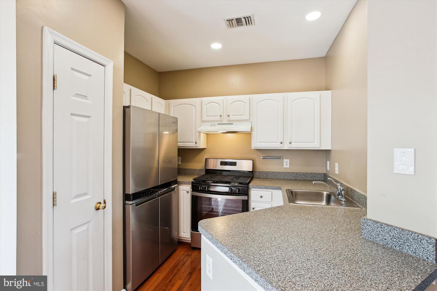 21755 ASCOT CT, ASHBURN, Virginia 20147, 1 Bedroom Bedrooms, ,1 BathroomBathrooms,Residential,For sale,21755 ASCOT CT,VALO2100324 MLS # VALO2100324