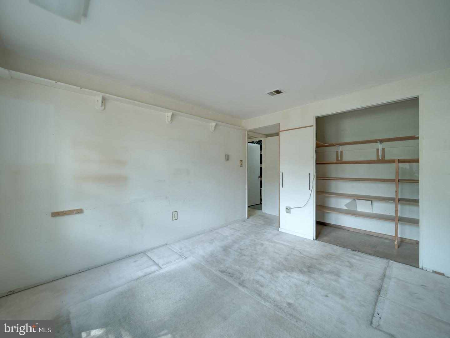 13217 KEPHART LN, WOODBRIDGE, Virginia 22193, 4 Bedrooms Bedrooms, ,3 BathroomsBathrooms,Residential,For sale,13217 KEPHART LN,VAPW2097838 MLS # VAPW2097838