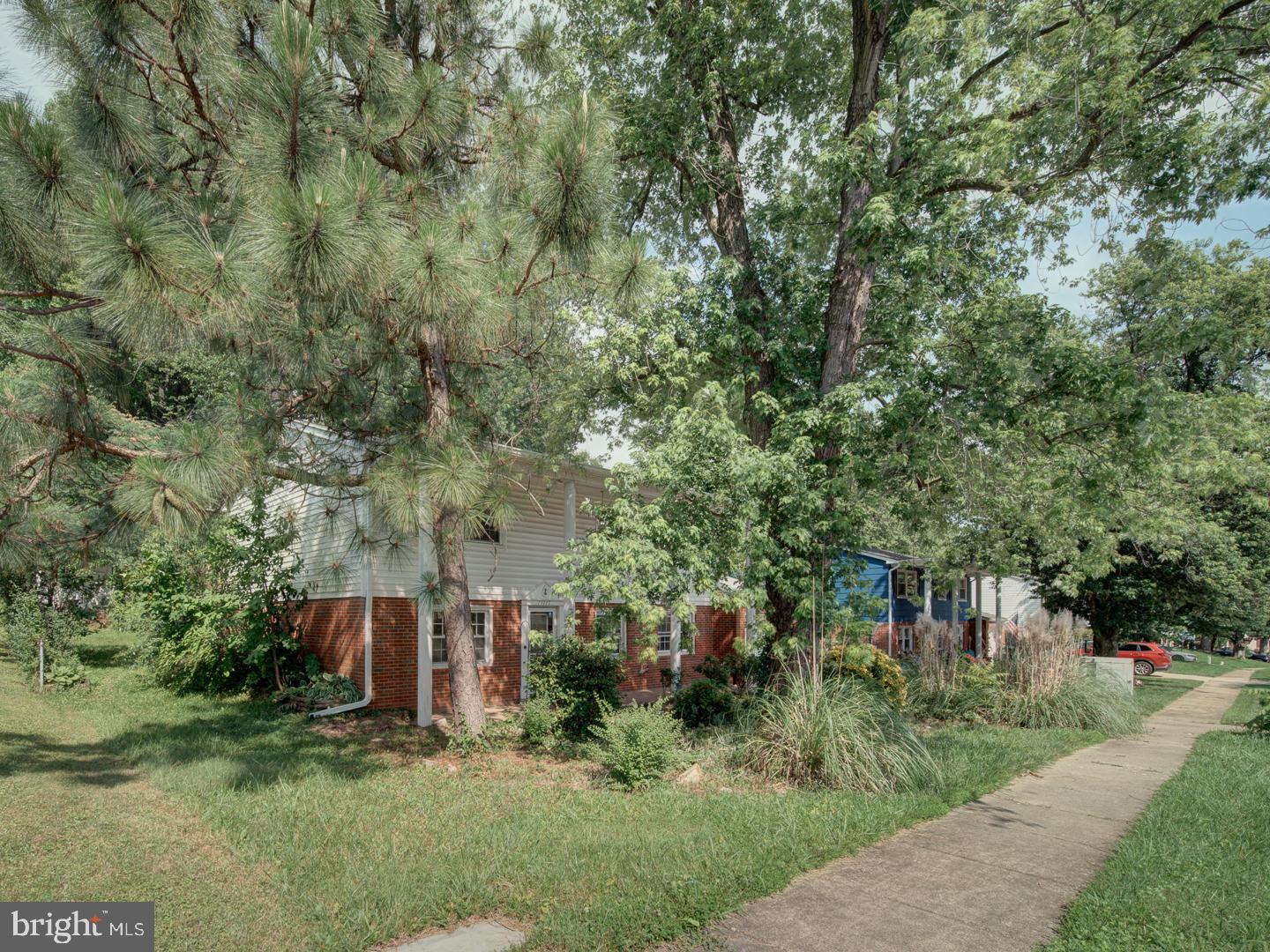 13217 KEPHART LN, WOODBRIDGE, Virginia 22193, 4 Bedrooms Bedrooms, ,3 BathroomsBathrooms,Residential,For sale,13217 KEPHART LN,VAPW2097838 MLS # VAPW2097838