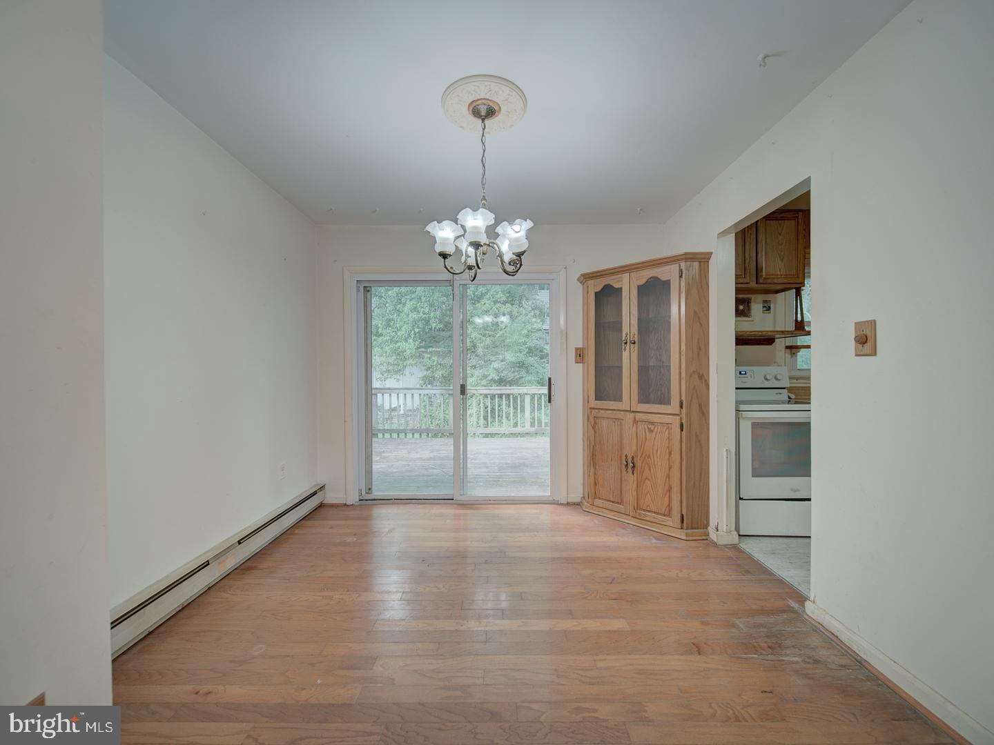 13217 KEPHART LN, WOODBRIDGE, Virginia 22193, 4 Bedrooms Bedrooms, ,3 BathroomsBathrooms,Residential,For sale,13217 KEPHART LN,VAPW2097838 MLS # VAPW2097838