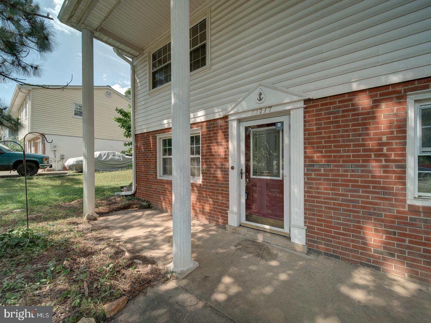 13217 KEPHART LN, WOODBRIDGE, Virginia 22193, 4 Bedrooms Bedrooms, ,3 BathroomsBathrooms,Residential,For sale,13217 KEPHART LN,VAPW2097838 MLS # VAPW2097838