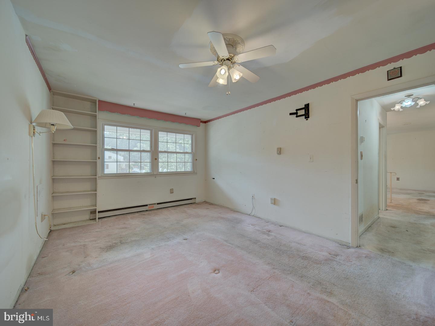 13217 KEPHART LN, WOODBRIDGE, Virginia 22193, 4 Bedrooms Bedrooms, ,3 BathroomsBathrooms,Residential,For sale,13217 KEPHART LN,VAPW2097838 MLS # VAPW2097838