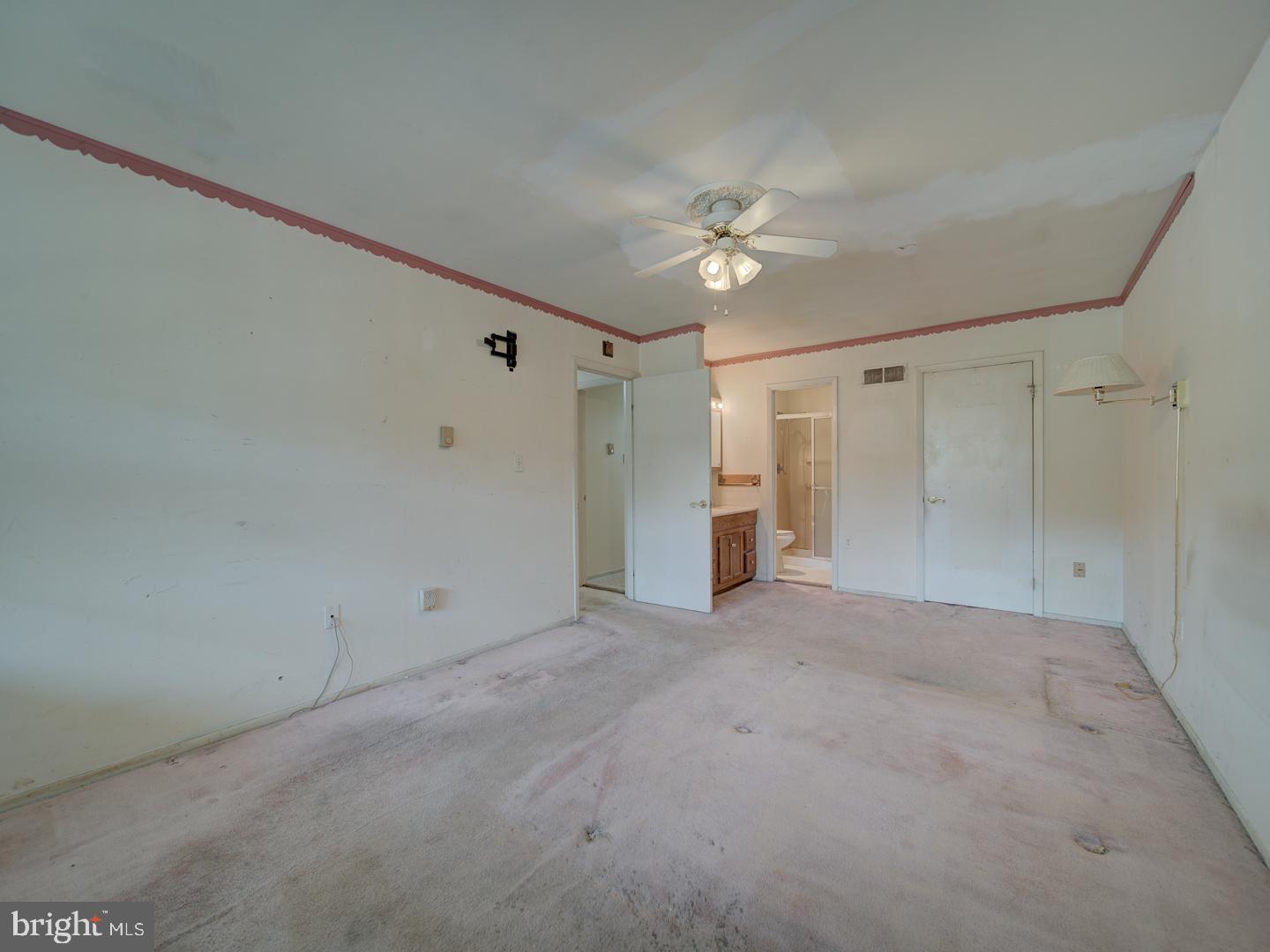 13217 KEPHART LN, WOODBRIDGE, Virginia 22193, 4 Bedrooms Bedrooms, ,3 BathroomsBathrooms,Residential,For sale,13217 KEPHART LN,VAPW2097838 MLS # VAPW2097838