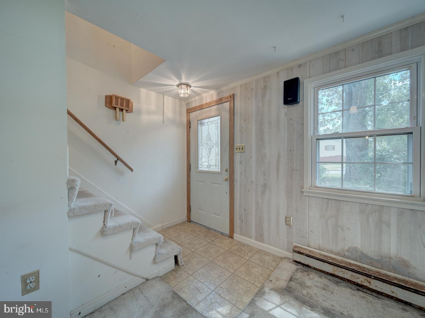13217 KEPHART LN, WOODBRIDGE, Virginia 22193, 4 Bedrooms Bedrooms, ,3 BathroomsBathrooms,Residential,For sale,13217 KEPHART LN,VAPW2097838 MLS # VAPW2097838