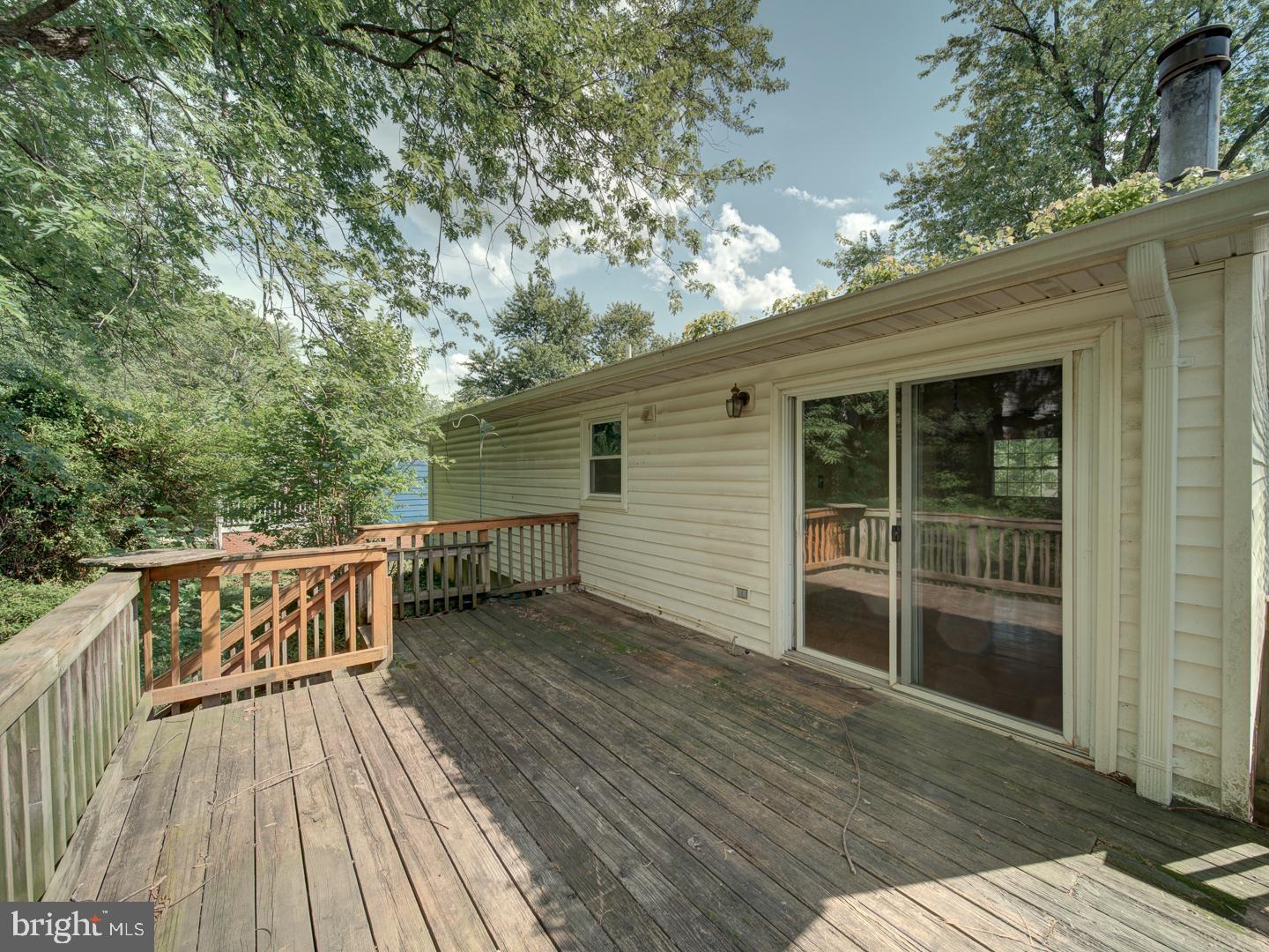 13217 KEPHART LN, WOODBRIDGE, Virginia 22193, 4 Bedrooms Bedrooms, ,3 BathroomsBathrooms,Residential,For sale,13217 KEPHART LN,VAPW2097838 MLS # VAPW2097838