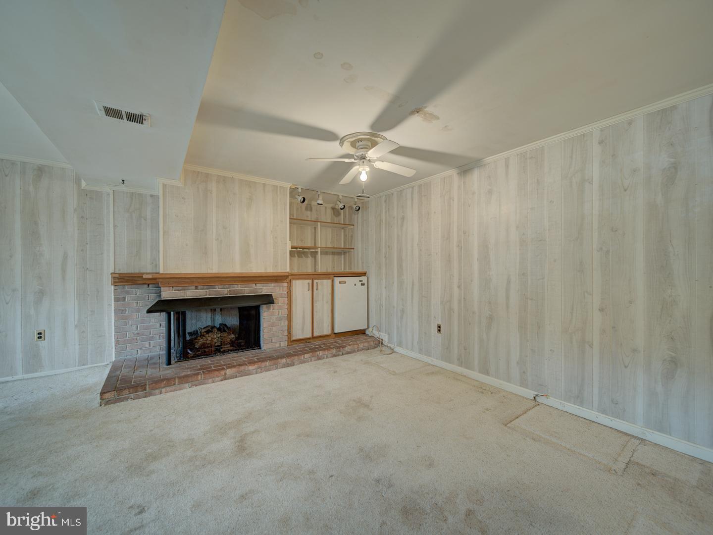 13217 KEPHART LN, WOODBRIDGE, Virginia 22193, 4 Bedrooms Bedrooms, ,3 BathroomsBathrooms,Residential,For sale,13217 KEPHART LN,VAPW2097838 MLS # VAPW2097838