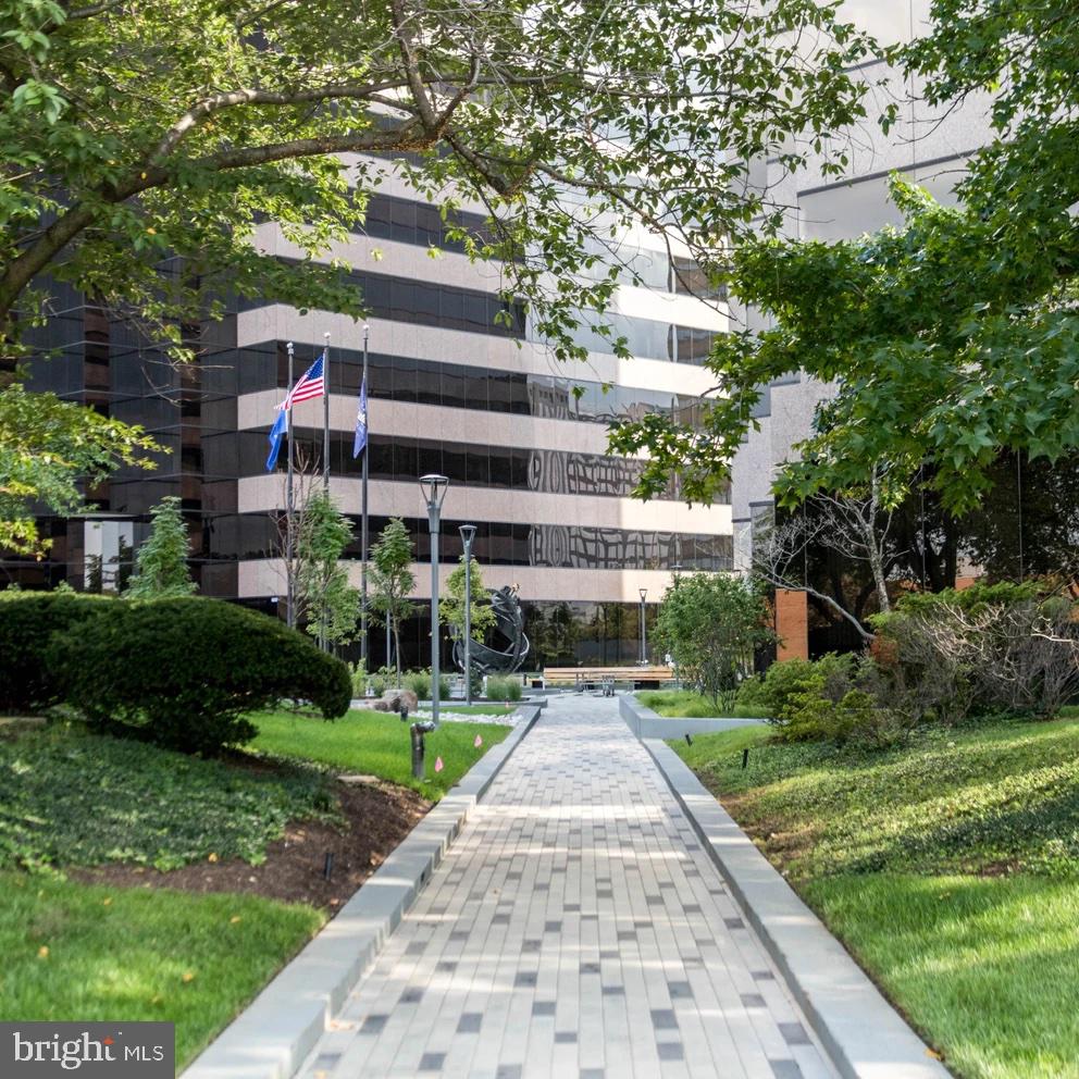 1336 S QUINN ST, ARLINGTON, Virginia 22204, 3 Bedrooms Bedrooms, ,2 BathroomsBathrooms,Residential,For sale,1336 S QUINN ST,VAAR2059758 MLS # VAAR2059758