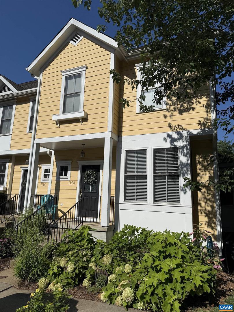 115 MELBOURNE PRK #D, CHARLOTTESVILLE, Virginia 22901, 3 Bedrooms Bedrooms, ,2 BathroomsBathrooms,Residential,For sale,115 MELBOURNE PRK #D,666058 MLS # 666058
