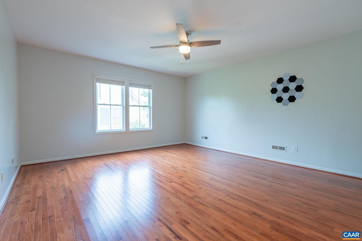115 MELBOURNE PRK #D, CHARLOTTESVILLE, Virginia 22901, 3 Bedrooms Bedrooms, ,2 BathroomsBathrooms,Residential,For sale,115 MELBOURNE PRK #D,666058 MLS # 666058