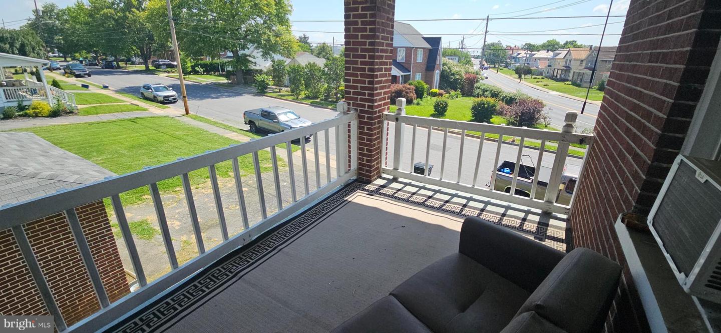 684 BERRYVILLE AVE, WINCHESTER, Virginia 22601, 4 Bedrooms Bedrooms, ,1 BathroomBathrooms,Residential,For sale,684 BERRYVILLE AVE,VAWI2008026 MLS # VAWI2008026
