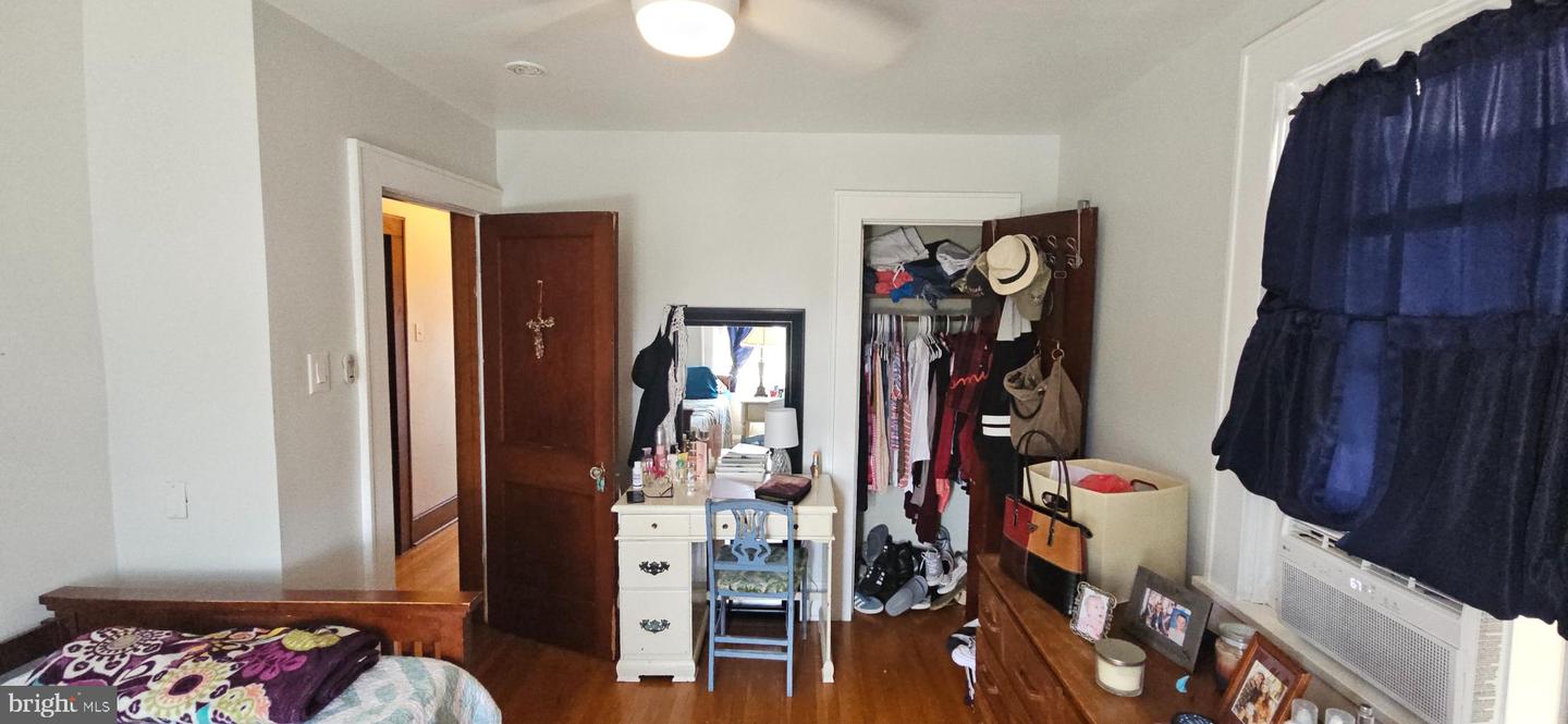 684 BERRYVILLE AVE, WINCHESTER, Virginia 22601, 4 Bedrooms Bedrooms, ,1 BathroomBathrooms,Residential,For sale,684 BERRYVILLE AVE,VAWI2008026 MLS # VAWI2008026