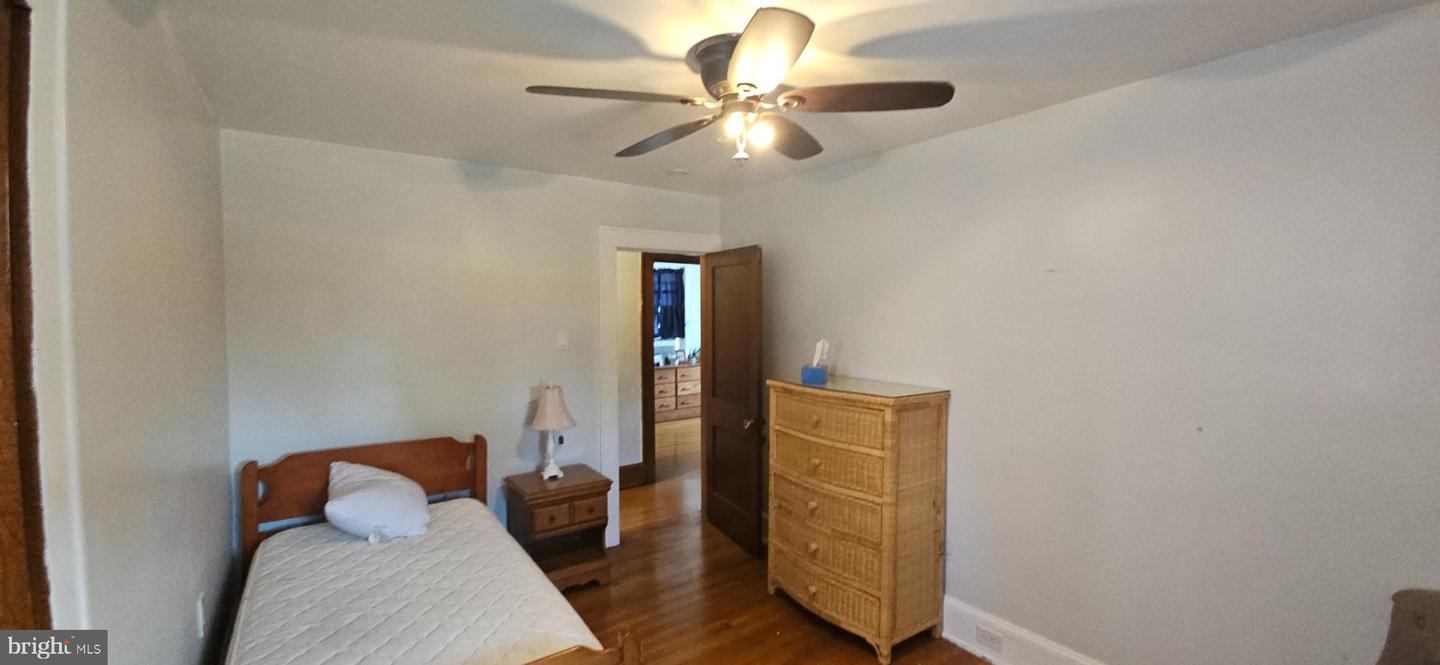 684 BERRYVILLE AVE, WINCHESTER, Virginia 22601, 4 Bedrooms Bedrooms, ,1 BathroomBathrooms,Residential,For sale,684 BERRYVILLE AVE,VAWI2008026 MLS # VAWI2008026
