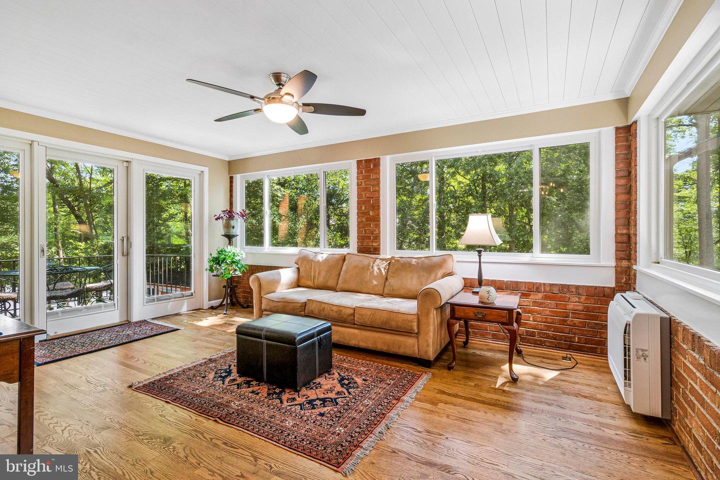 6320 CROSSWOODS CIR, FALLS CHURCH, Virginia 22044, 5 Bedrooms Bedrooms, ,3 BathroomsBathrooms,Residential,For sale,6320 CROSSWOODS CIR,VAFX2250296 MLS # VAFX2250296
