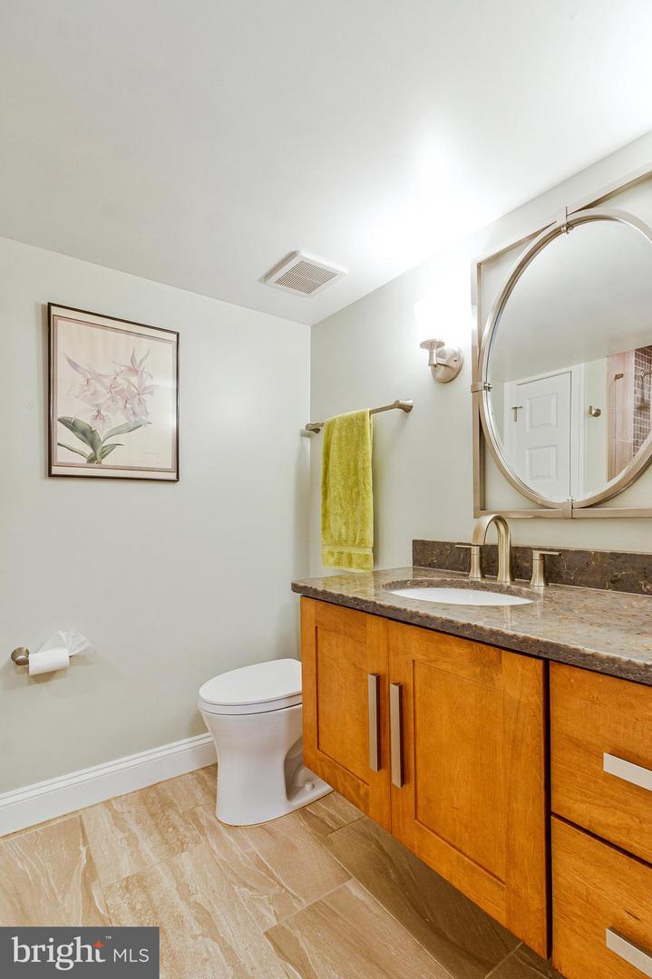 6320 CROSSWOODS CIR, FALLS CHURCH, Virginia 22044, 5 Bedrooms Bedrooms, ,3 BathroomsBathrooms,Residential,For sale,6320 CROSSWOODS CIR,VAFX2250296 MLS # VAFX2250296