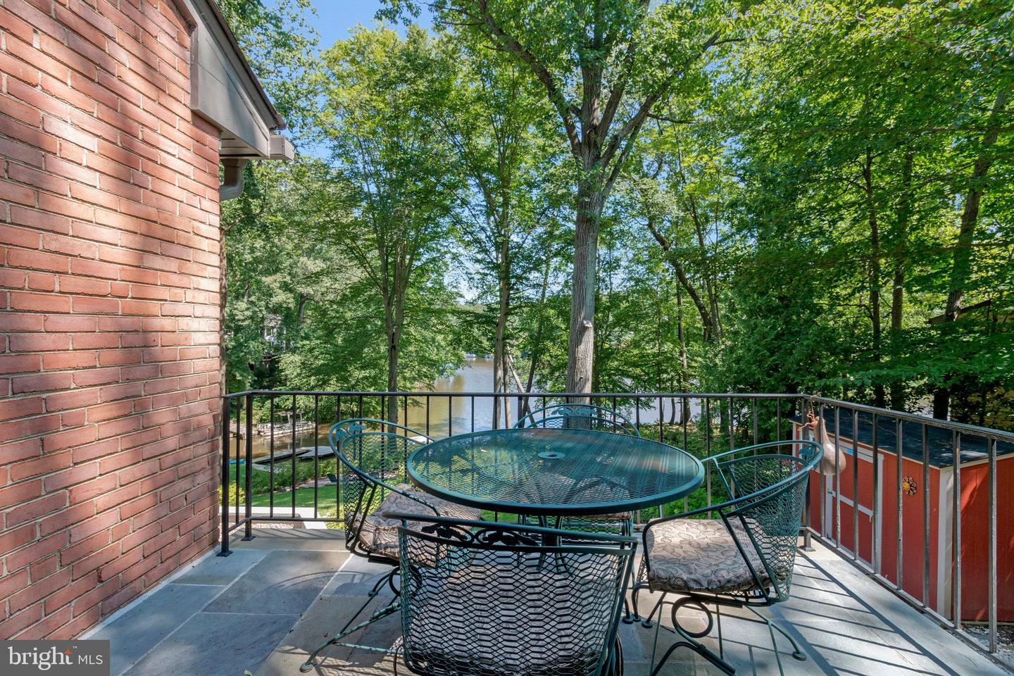 6320 CROSSWOODS CIR, FALLS CHURCH, Virginia 22044, 5 Bedrooms Bedrooms, ,3 BathroomsBathrooms,Residential,For sale,6320 CROSSWOODS CIR,VAFX2250296 MLS # VAFX2250296
