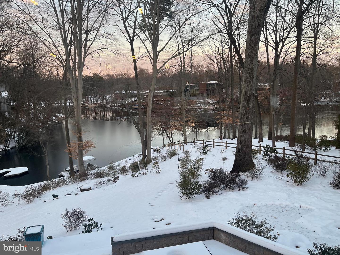 6320 CROSSWOODS CIR, FALLS CHURCH, Virginia 22044, 5 Bedrooms Bedrooms, ,3 BathroomsBathrooms,Residential,For sale,6320 CROSSWOODS CIR,VAFX2250296 MLS # VAFX2250296