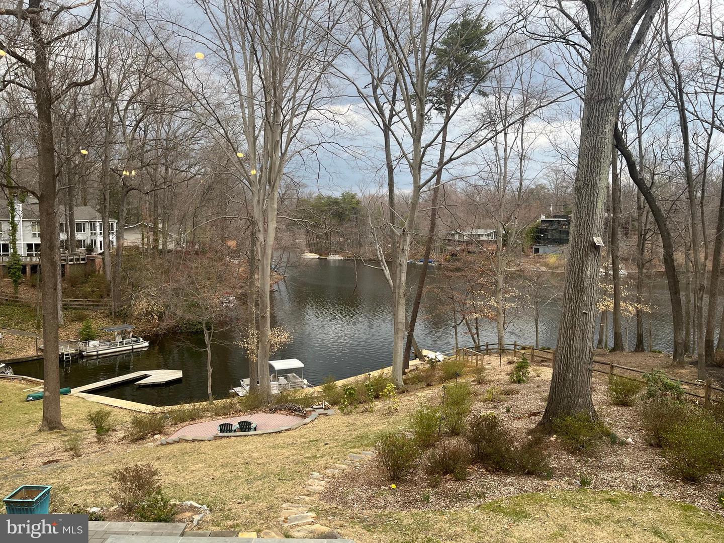 6320 CROSSWOODS CIR, FALLS CHURCH, Virginia 22044, 5 Bedrooms Bedrooms, ,3 BathroomsBathrooms,Residential,For sale,6320 CROSSWOODS CIR,VAFX2250296 MLS # VAFX2250296