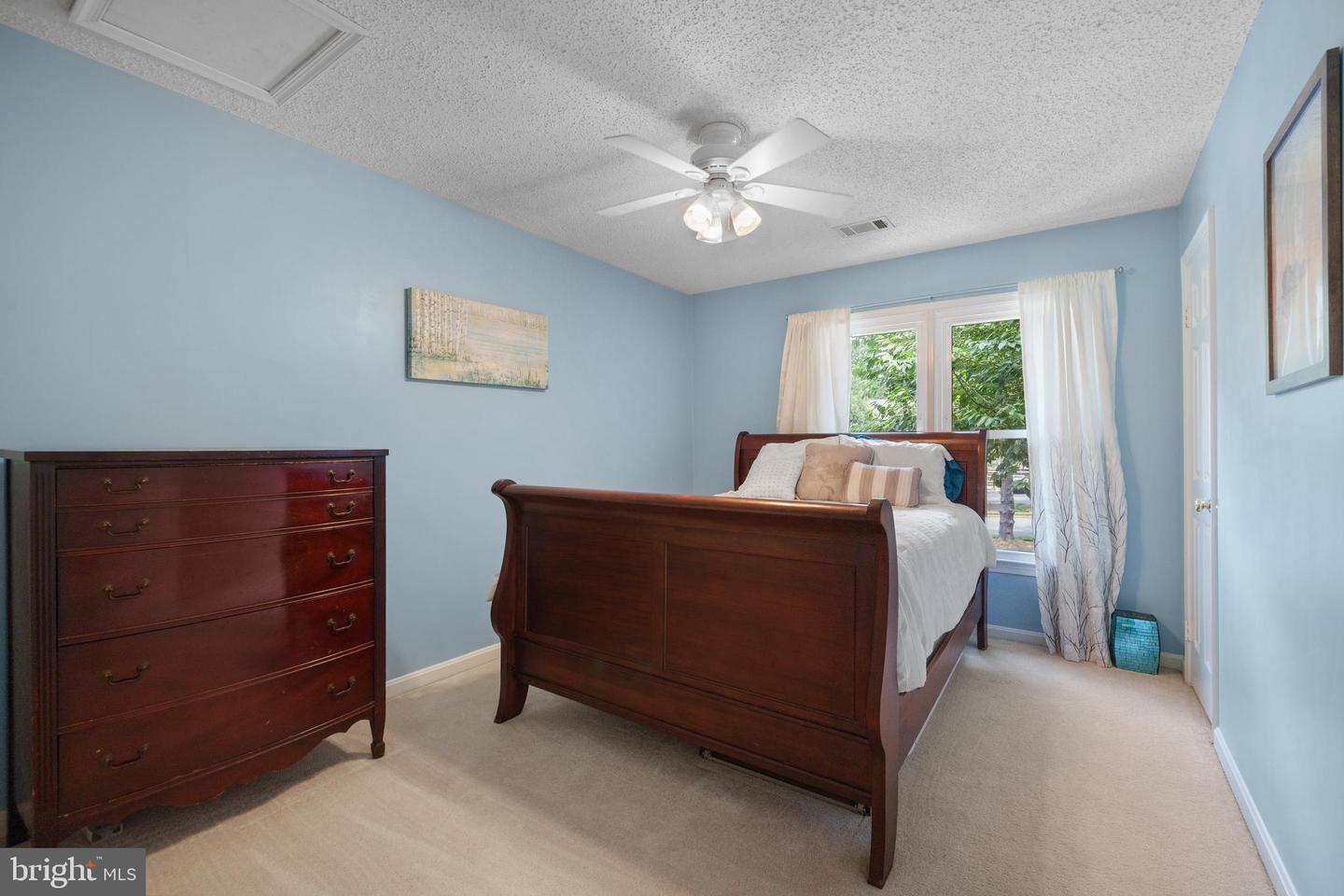 11590 MOHICAN RD, WOODBRIDGE, Virginia 22192, 3 Bedrooms Bedrooms, ,2 BathroomsBathrooms,Residential,For sale,11590 MOHICAN RD,VAPW2097934 MLS # VAPW2097934