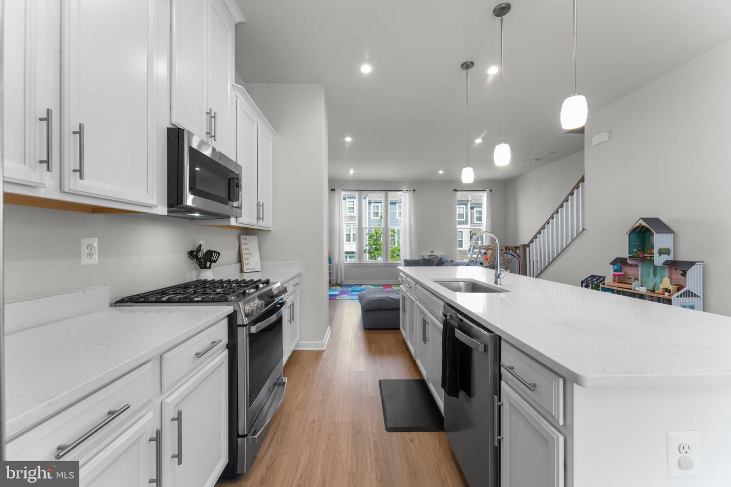 1783 HICKORY WOODS RD, DUMFRIES, Virginia 22026, 4 Bedrooms Bedrooms, ,3 BathroomsBathrooms,Residential,For sale,1783 HICKORY WOODS RD,VAPW2097924 MLS # VAPW2097924