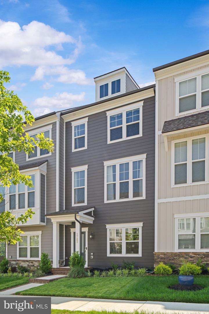 1783 HICKORY WOODS RD, DUMFRIES, Virginia 22026, 4 Bedrooms Bedrooms, ,3 BathroomsBathrooms,Residential,For sale,1783 HICKORY WOODS RD,VAPW2097924 MLS # VAPW2097924