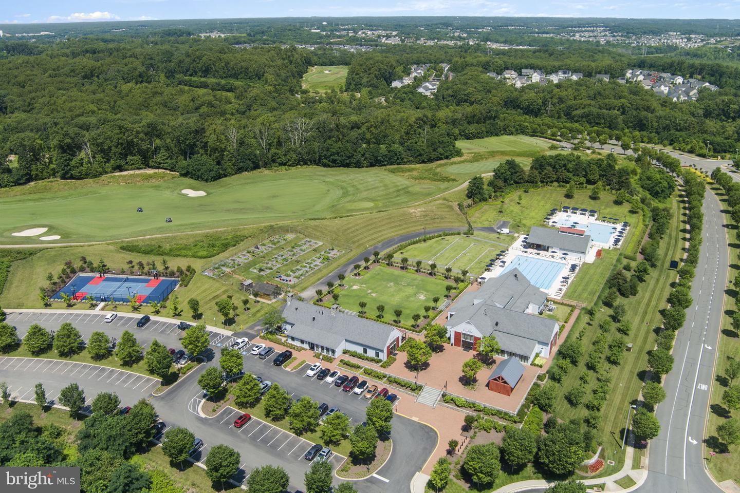 1783 HICKORY WOODS RD, DUMFRIES, Virginia 22026, 4 Bedrooms Bedrooms, ,3 BathroomsBathrooms,Residential,For sale,1783 HICKORY WOODS RD,VAPW2097924 MLS # VAPW2097924
