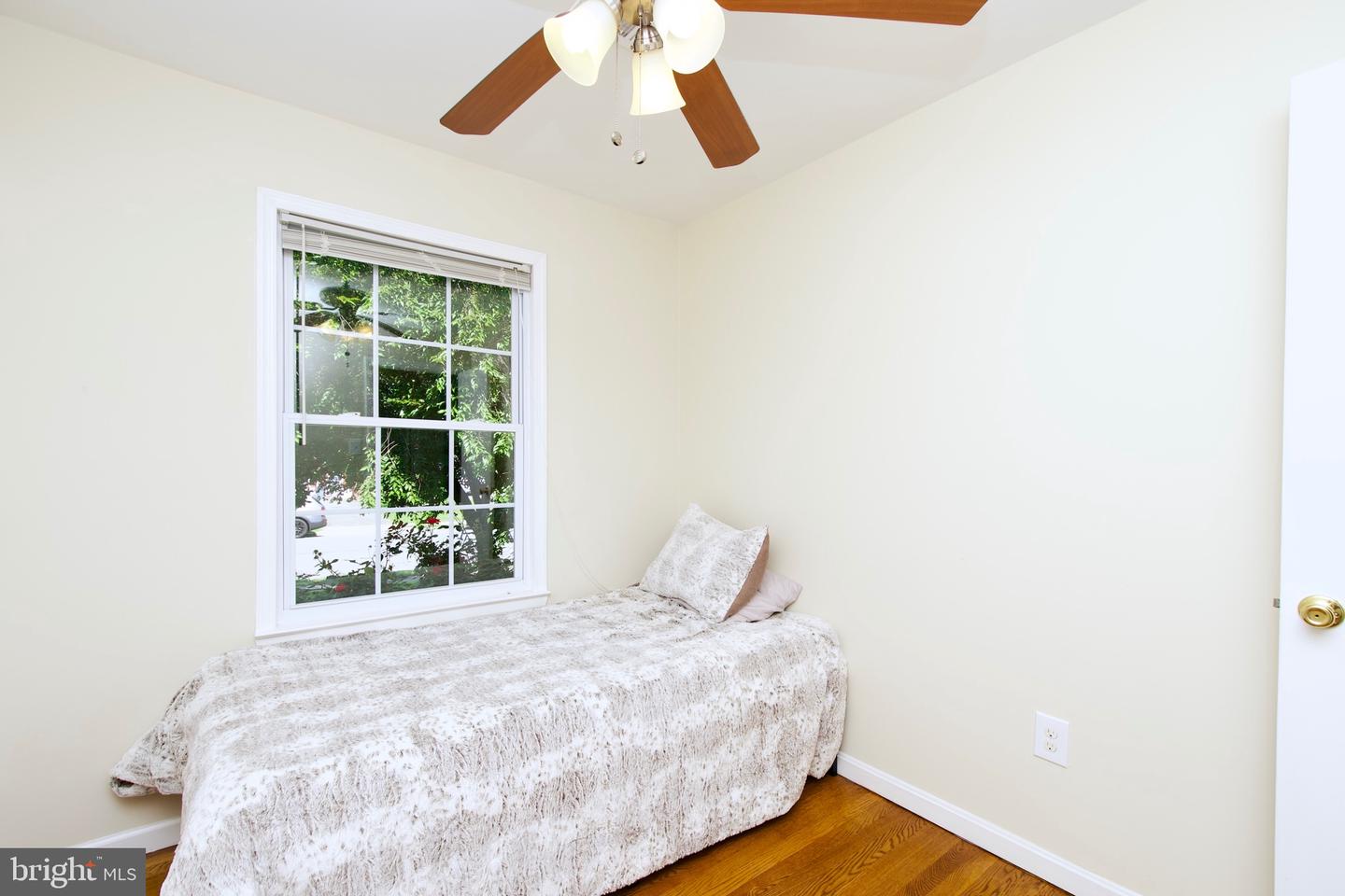 1411 KENTUCKY AVE, WOODBRIDGE, Virginia 22191, 5 Bedrooms Bedrooms, ,2 BathroomsBathrooms,Residential,For sale,1411 KENTUCKY AVE,VAPW2097932 MLS # VAPW2097932