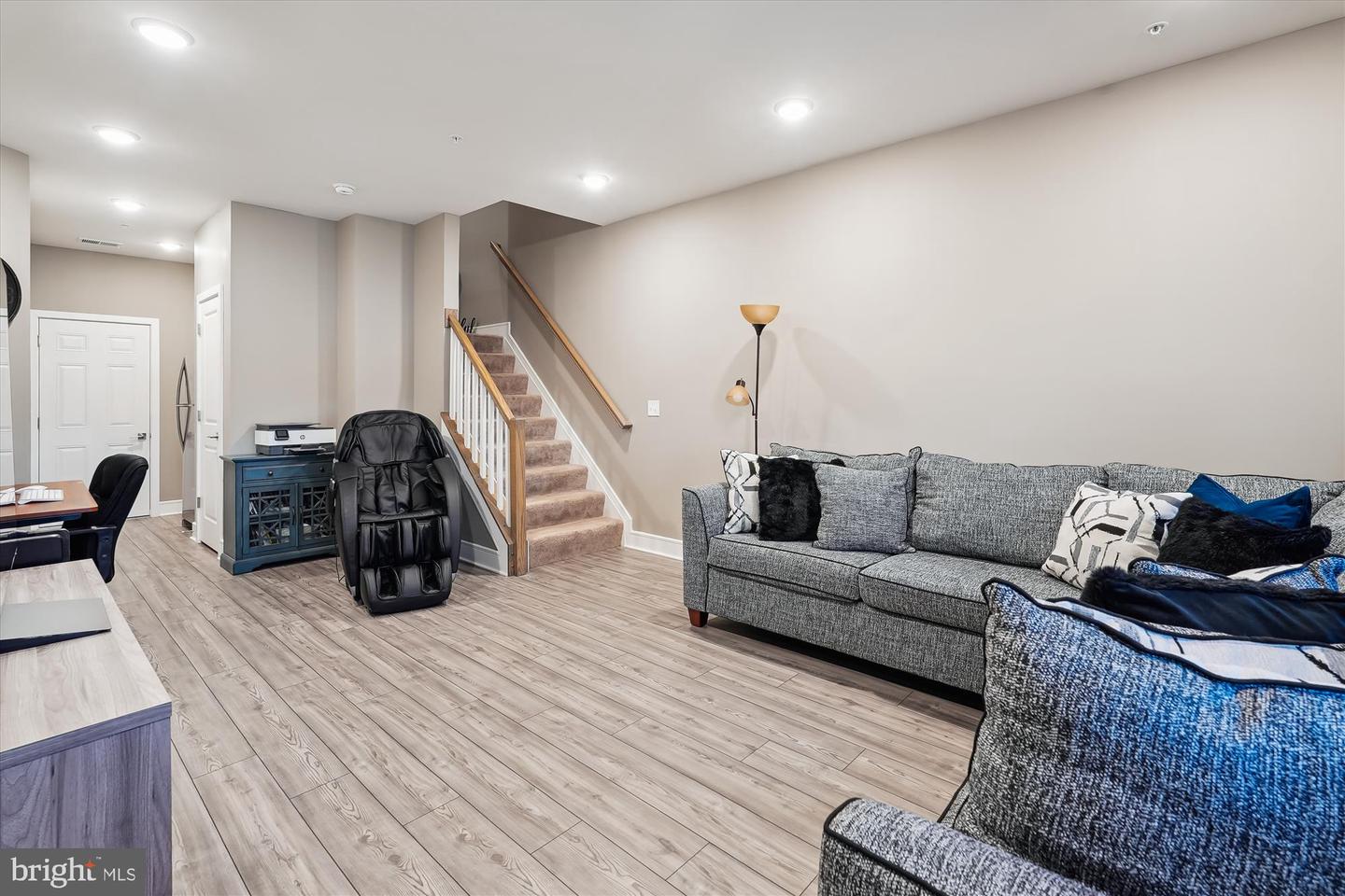 20797 LAMLASH TER, ASHBURN, Virginia 20147, 3 Bedrooms Bedrooms, ,Residential,For sale,20797 LAMLASH TER,VALO2100432 MLS # VALO2100432