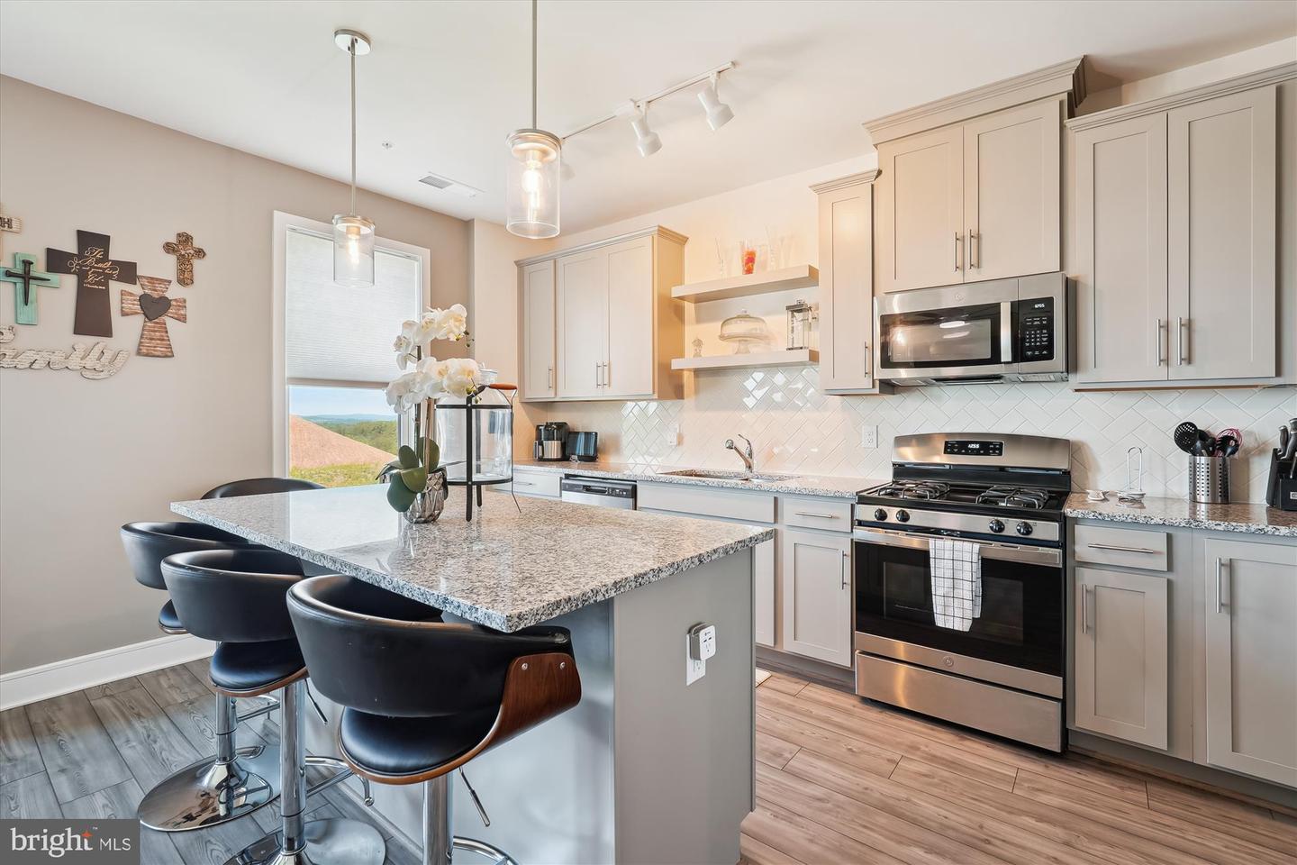 20797 LAMLASH TER, ASHBURN, Virginia 20147, 3 Bedrooms Bedrooms, ,Residential,For sale,20797 LAMLASH TER,VALO2100432 MLS # VALO2100432