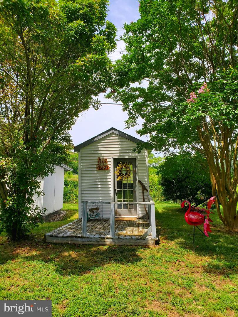 60 BRANSON COVE RD, HAGUE, Virginia 22469, 2 Bedrooms Bedrooms, ,1 BathroomBathrooms,Residential,For sale,60 BRANSON COVE RD,VAWE2009202 MLS # VAWE2009202