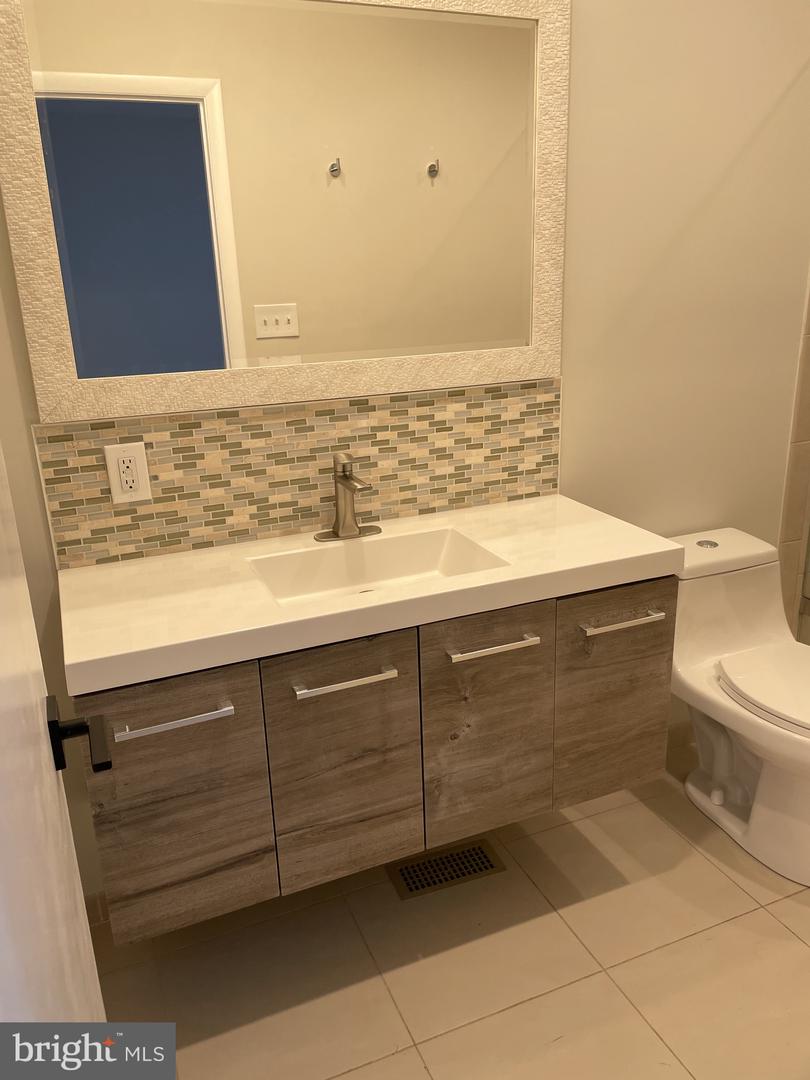 1423 T ST NW, WASHINGTON, District Of Columbia 20009, 4 Bedrooms Bedrooms, ,3 BathroomsBathrooms,Residential,For sale,1423 T ST NW,DCDC2207672 MLS # DCDC2207672