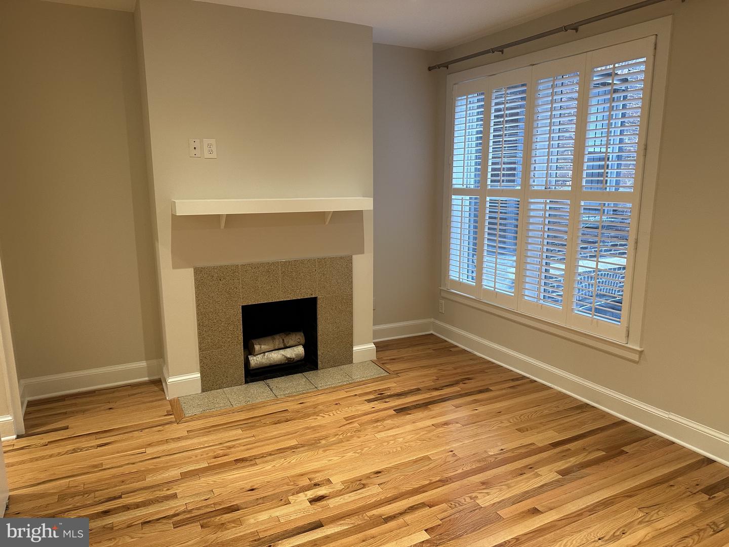 1423 T ST NW, WASHINGTON, District Of Columbia 20009, 4 Bedrooms Bedrooms, ,3 BathroomsBathrooms,Residential,For sale,1423 T ST NW,DCDC2207672 MLS # DCDC2207672