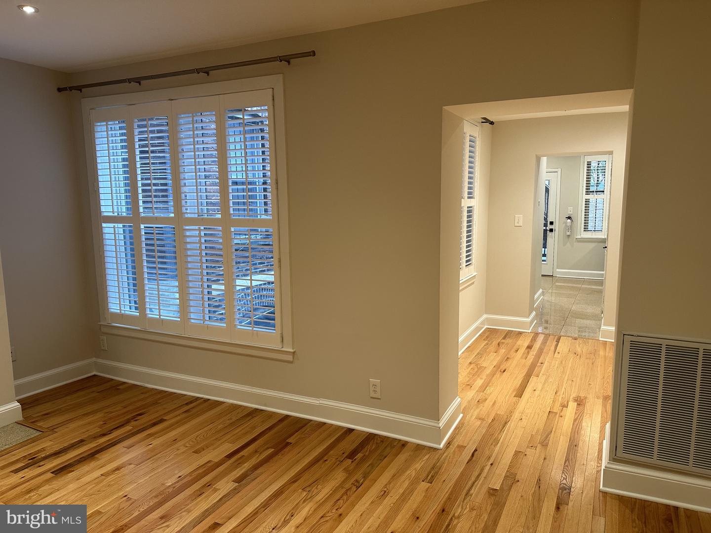 1423 T ST NW, WASHINGTON, District Of Columbia 20009, 4 Bedrooms Bedrooms, ,3 BathroomsBathrooms,Residential,For sale,1423 T ST NW,DCDC2207672 MLS # DCDC2207672