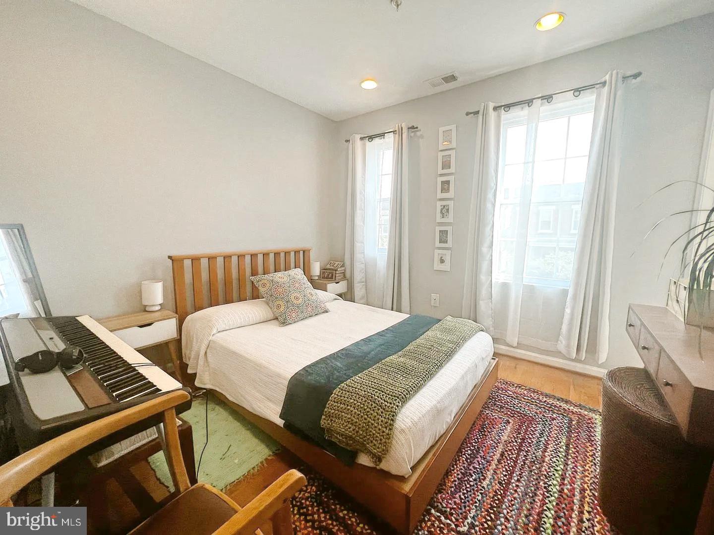 445 MANOR PL NW #3, WASHINGTON, District Of Columbia 20010, 2 Bedrooms Bedrooms, ,2 BathroomsBathrooms,Residential,For sale,445 MANOR PL NW #3,DCDC2207710 MLS # DCDC2207710
