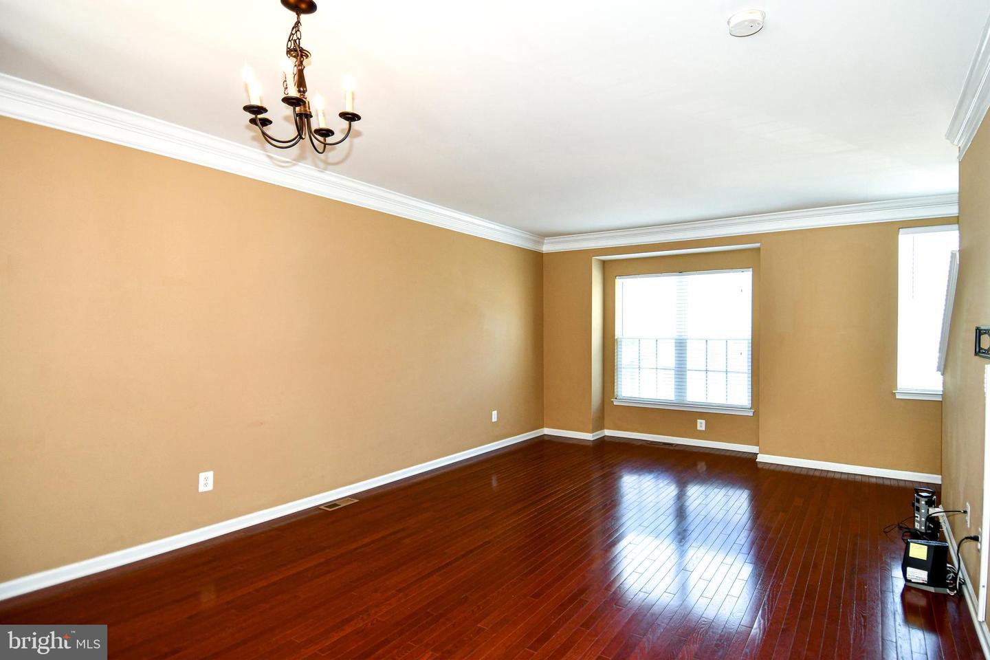 42825 PAMPLIN TER, CHANTILLY, Virginia 20152, 3 Bedrooms Bedrooms, ,3 BathroomsBathrooms,Residential,For sale,42825 PAMPLIN TER,VALO2100508 MLS # VALO2100508