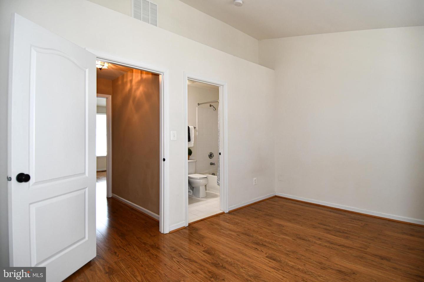 42825 PAMPLIN TER, CHANTILLY, Virginia 20152, 3 Bedrooms Bedrooms, ,3 BathroomsBathrooms,Residential,For sale,42825 PAMPLIN TER,VALO2100508 MLS # VALO2100508