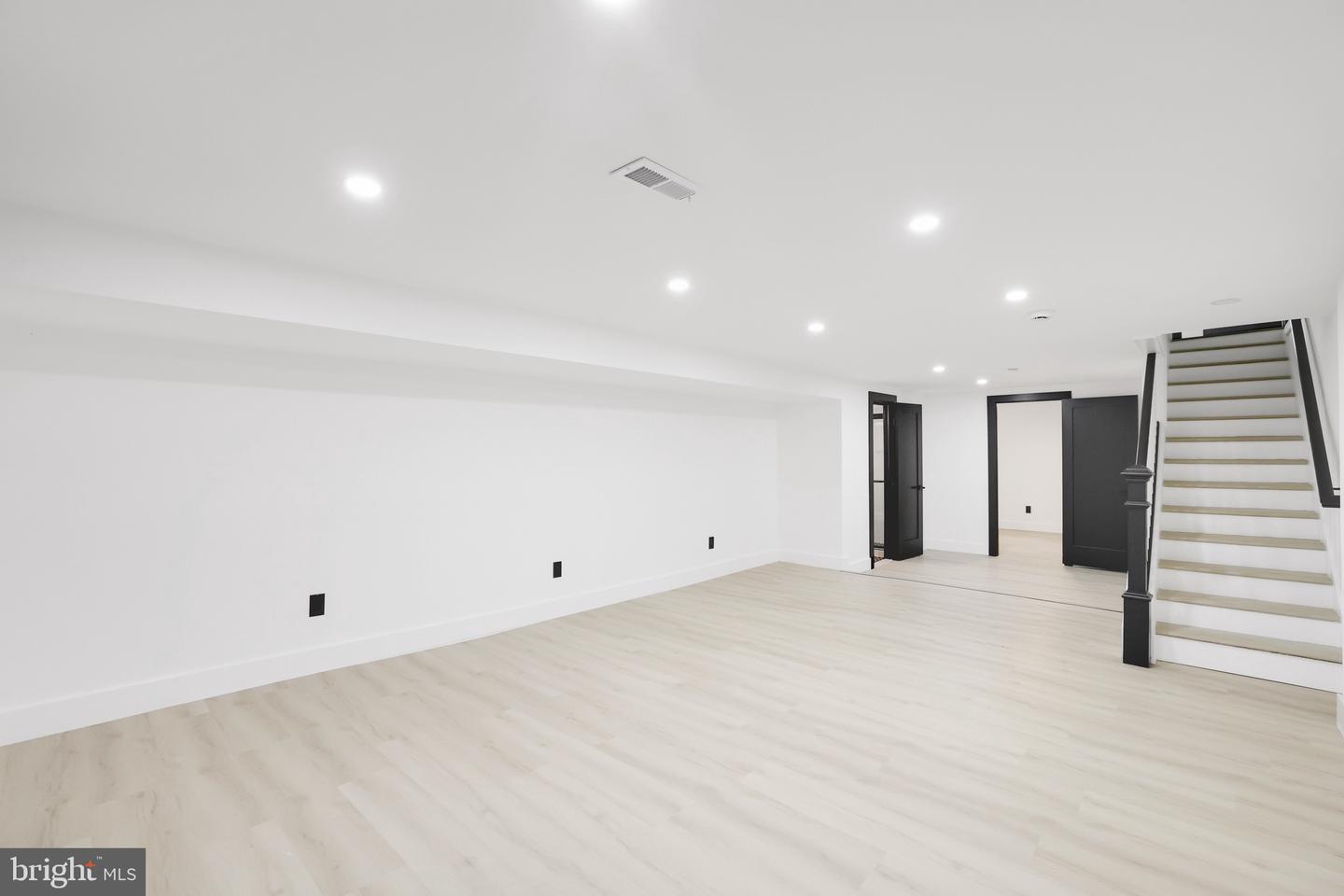 1404 MONTELLO AVE NE, WASHINGTON, District Of Columbia 20002, 4 Bedrooms Bedrooms, ,3 BathroomsBathrooms,Residential,For sale,1404 MONTELLO AVE NE,DCDC2207748 MLS # DCDC2207748