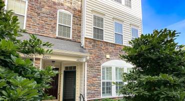 42255 SAN JUAN TER, ALDIE, Virginia 20105, 3 Bedrooms Bedrooms, ,2 BathroomsBathrooms,Residential,For sale,42255 SAN JUAN TER,VALO2100514 MLS # VALO2100514