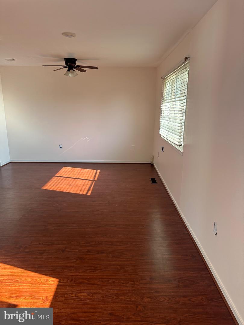 7537 PURDUE CT CT, MANASSAS, Virginia 20109, 2 Bedrooms Bedrooms, ,1 BathroomBathrooms,Residential,For sale,7537 PURDUE CT CT,VAPW2098000 MLS # VAPW2098000