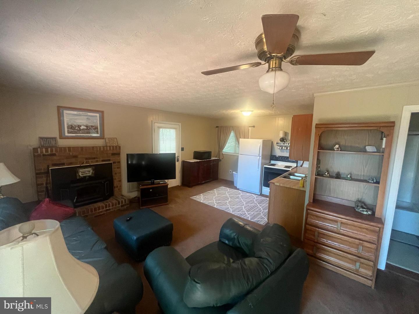 663 HILLTOP LN, MOUNT JACKSON, Virginia 22842, 2 Bedrooms Bedrooms, ,1 BathroomBathrooms,Residential,For sale,663 HILLTOP LN,VASH2011818 MLS # VASH2011818
