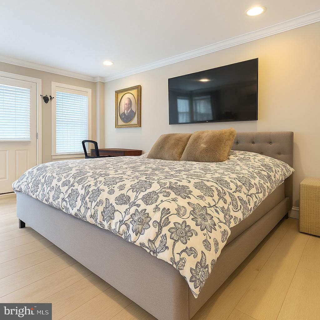 11 2ND ST NE #102, WASHINGTON, District Of Columbia 20002, ,1 BathroomBathrooms,Residential,For sale,11 2ND ST NE #102,DCDC2207792 MLS # DCDC2207792