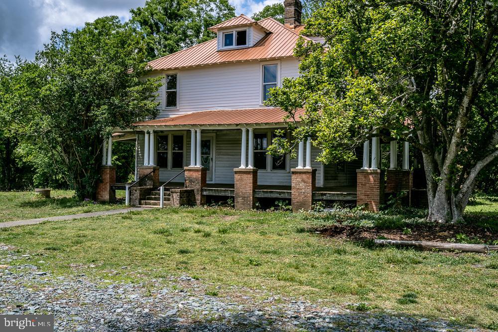 2315 ROLLING RD S, SCOTTSVILLE, Virginia 24590, 5 Bedrooms Bedrooms, ,2 BathroomsBathrooms,Residential,For sale,2315 ROLLING RD S,VAFN2000476 MLS # VAFN2000476