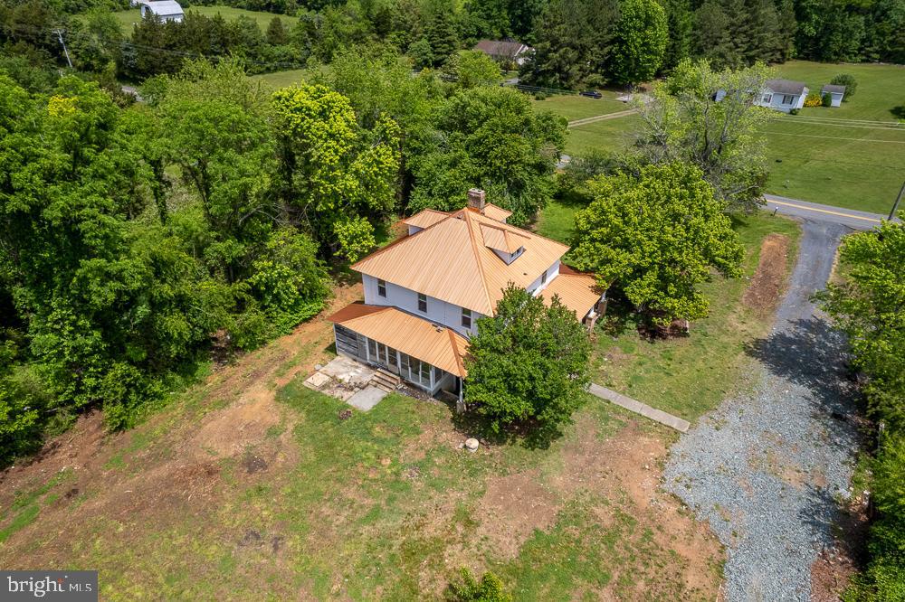 2315 ROLLING RD S, SCOTTSVILLE, Virginia 24590, 5 Bedrooms Bedrooms, ,2 BathroomsBathrooms,Residential,For sale,2315 ROLLING RD S,VAFN2000476 MLS # VAFN2000476