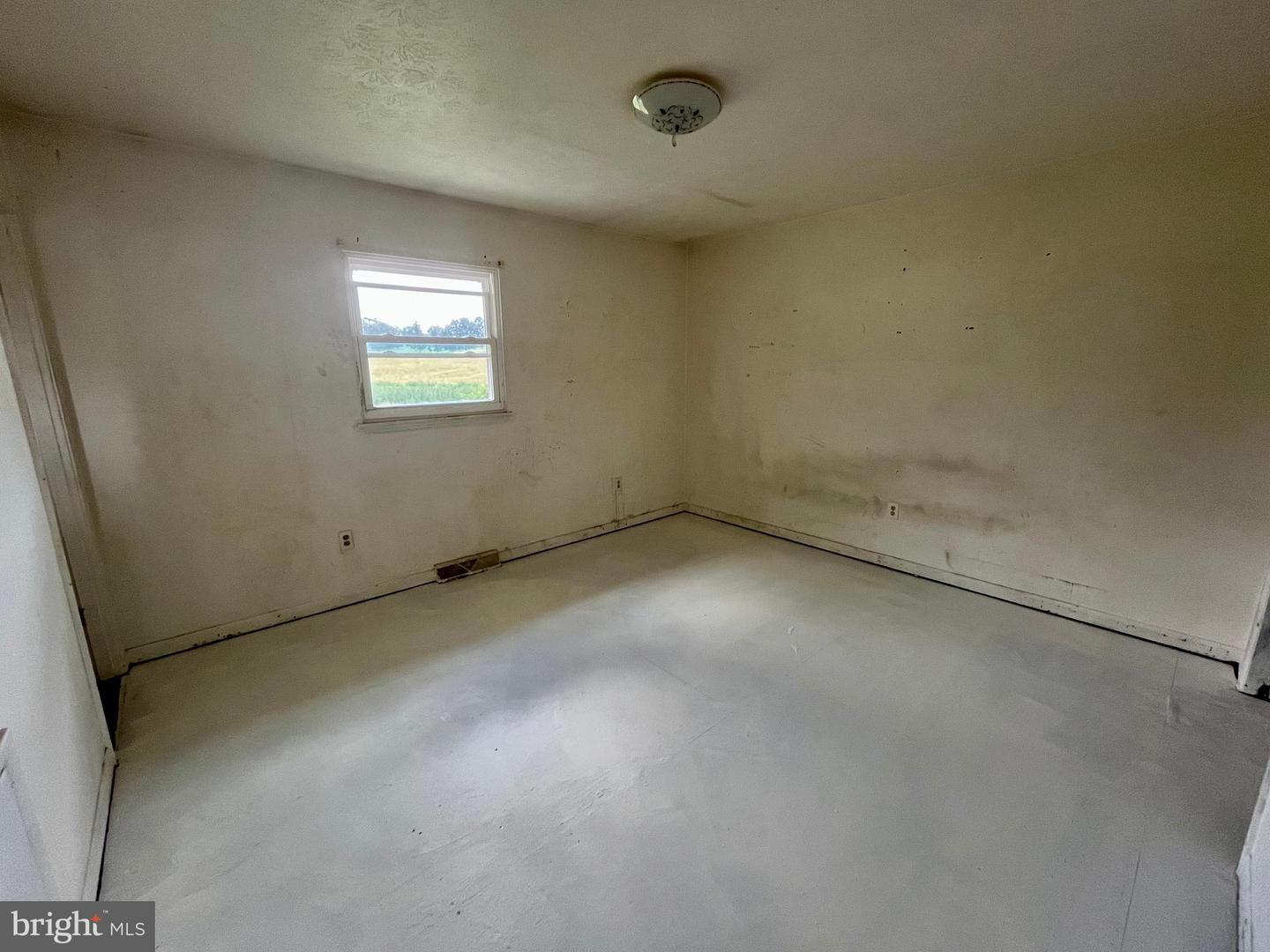 504 STEELES FORT RD, RAPHINE, Virginia 24472, 3 Bedrooms Bedrooms, ,1 BathroomBathrooms,Residential,For sale,504 STEELES FORT RD,VARB2000140 MLS # VARB2000140