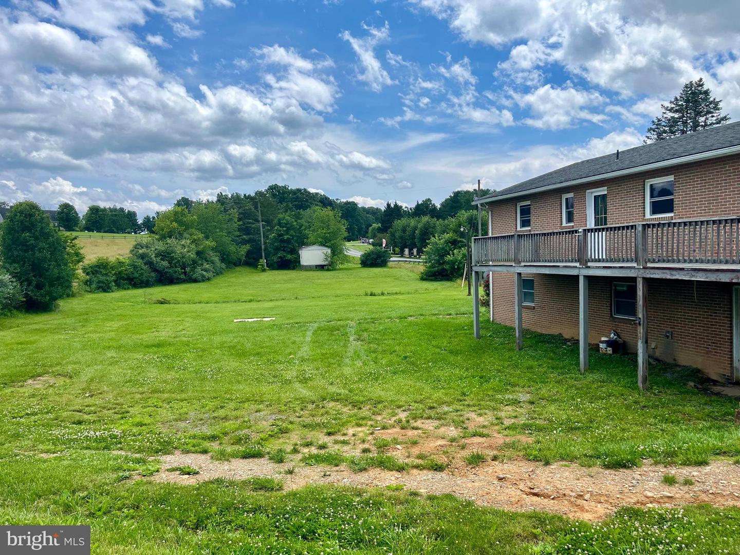 504 STEELES FORT RD, RAPHINE, Virginia 24472, 3 Bedrooms Bedrooms, ,1 BathroomBathrooms,Residential,For sale,504 STEELES FORT RD,VARB2000140 MLS # VARB2000140
