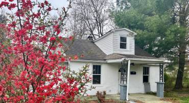 204 DOGWOOD ST, WAYNESBORO, Virginia 22980, 2 Bedrooms Bedrooms, ,1 BathroomBathrooms,Residential,For sale,204 DOGWOOD ST,VAWB2000178 MLS # VAWB2000178