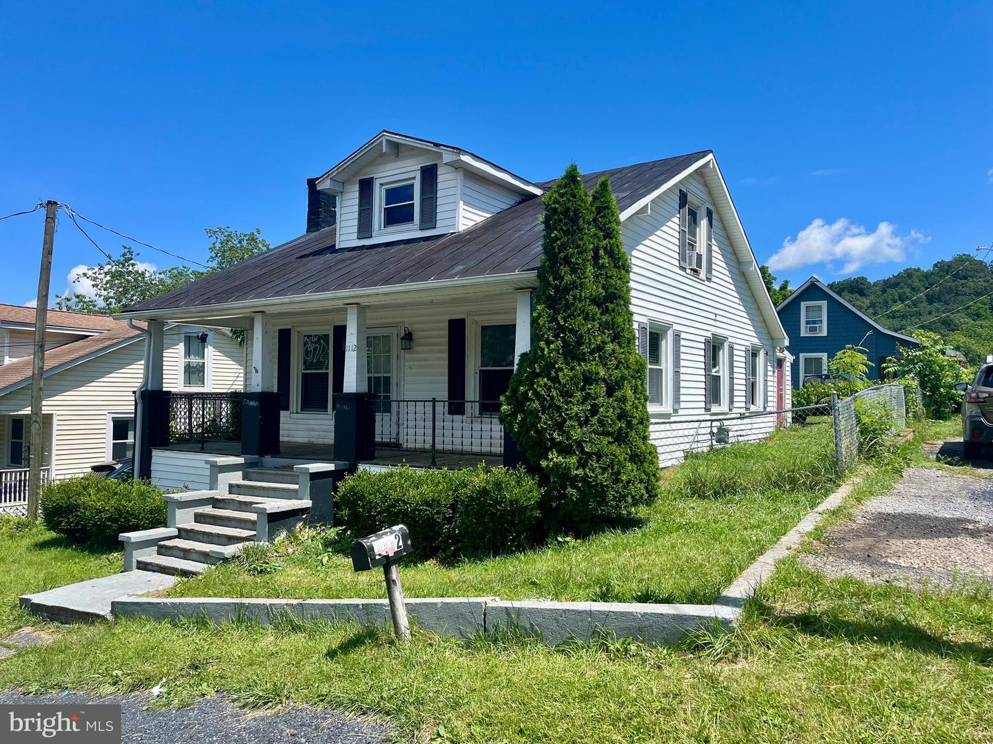 1112 BUTLER ST, STAUNTON, Virginia 24401, 4 Bedrooms Bedrooms, ,1 BathroomBathrooms,Residential,For sale,1112 BUTLER ST,VASC2000674 MLS # VASC2000674