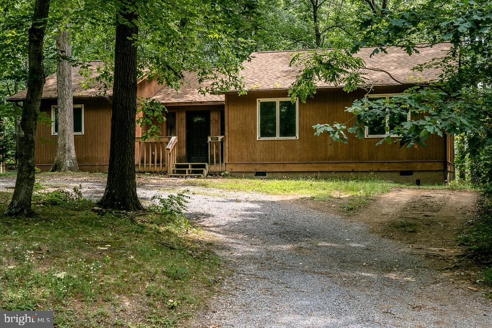 417 ALLEGHANY DR, MC GAHEYSVILLE, Virginia 22840, 3 Bedrooms Bedrooms, ,2 BathroomsBathrooms,Residential,For sale,417 ALLEGHANY DR,VARO2002404 MLS # VARO2002404