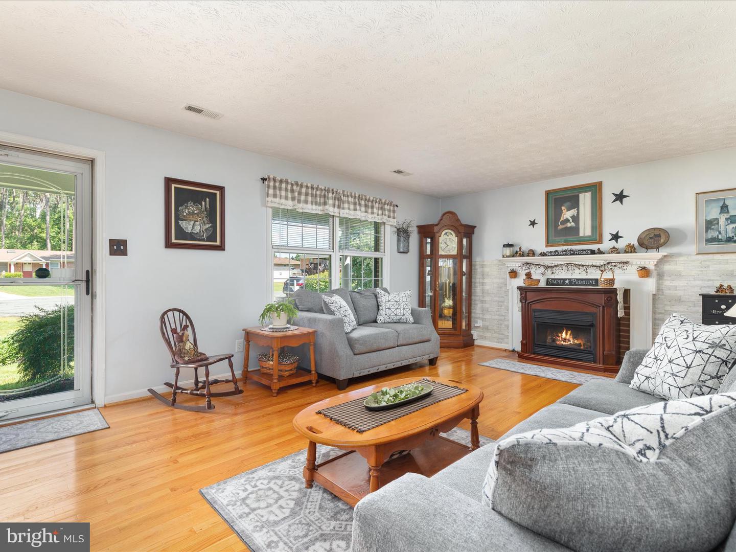 117 AMHERST CT, STEPHENS CITY, Virginia 22655, 3 Bedrooms Bedrooms, ,2 BathroomsBathrooms,Residential,For sale,117 AMHERST CT,VAFV2035094 MLS # VAFV2035094