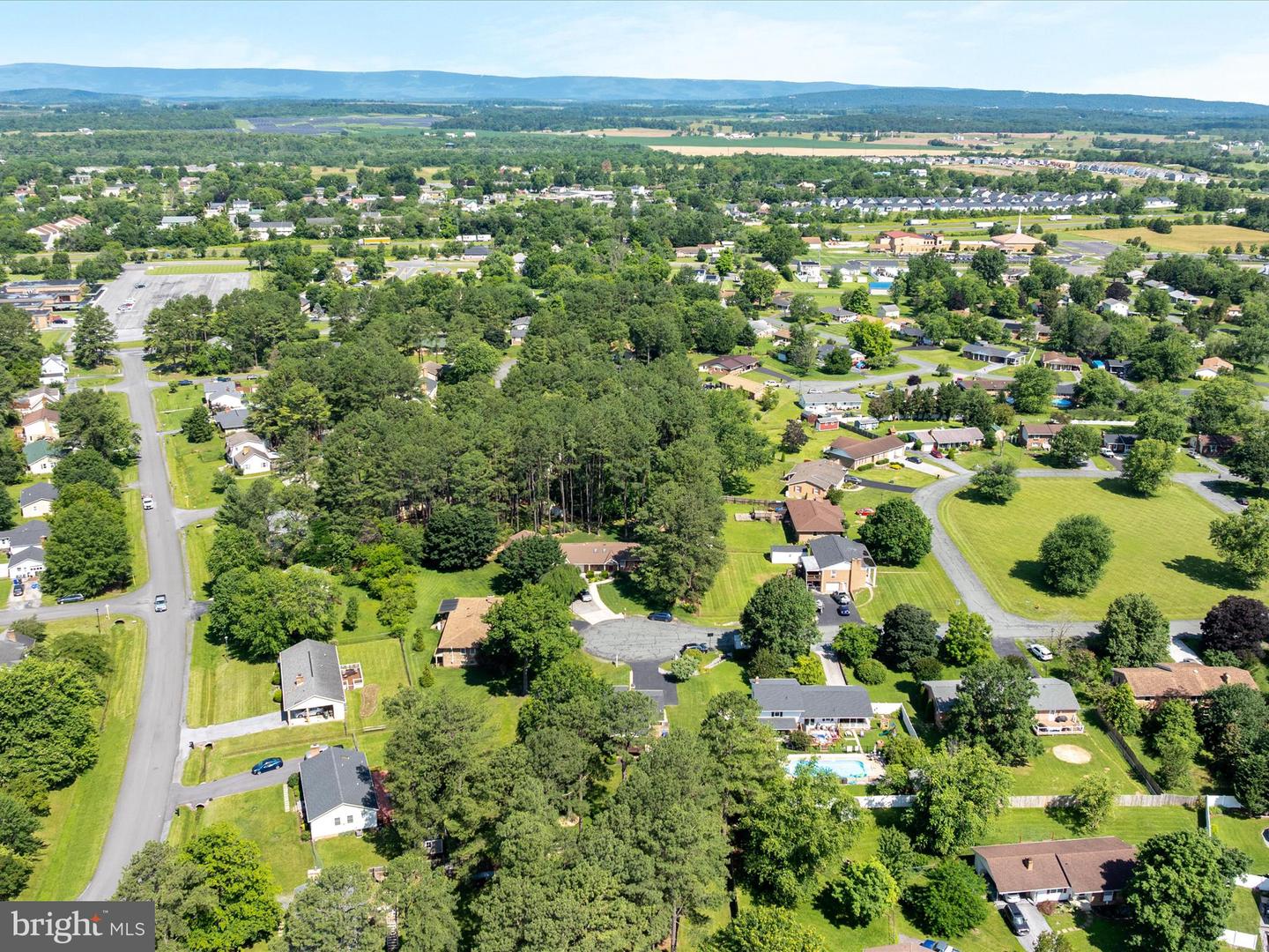 117 AMHERST CT, STEPHENS CITY, Virginia 22655, 3 Bedrooms Bedrooms, ,2 BathroomsBathrooms,Residential,For sale,117 AMHERST CT,VAFV2035094 MLS # VAFV2035094