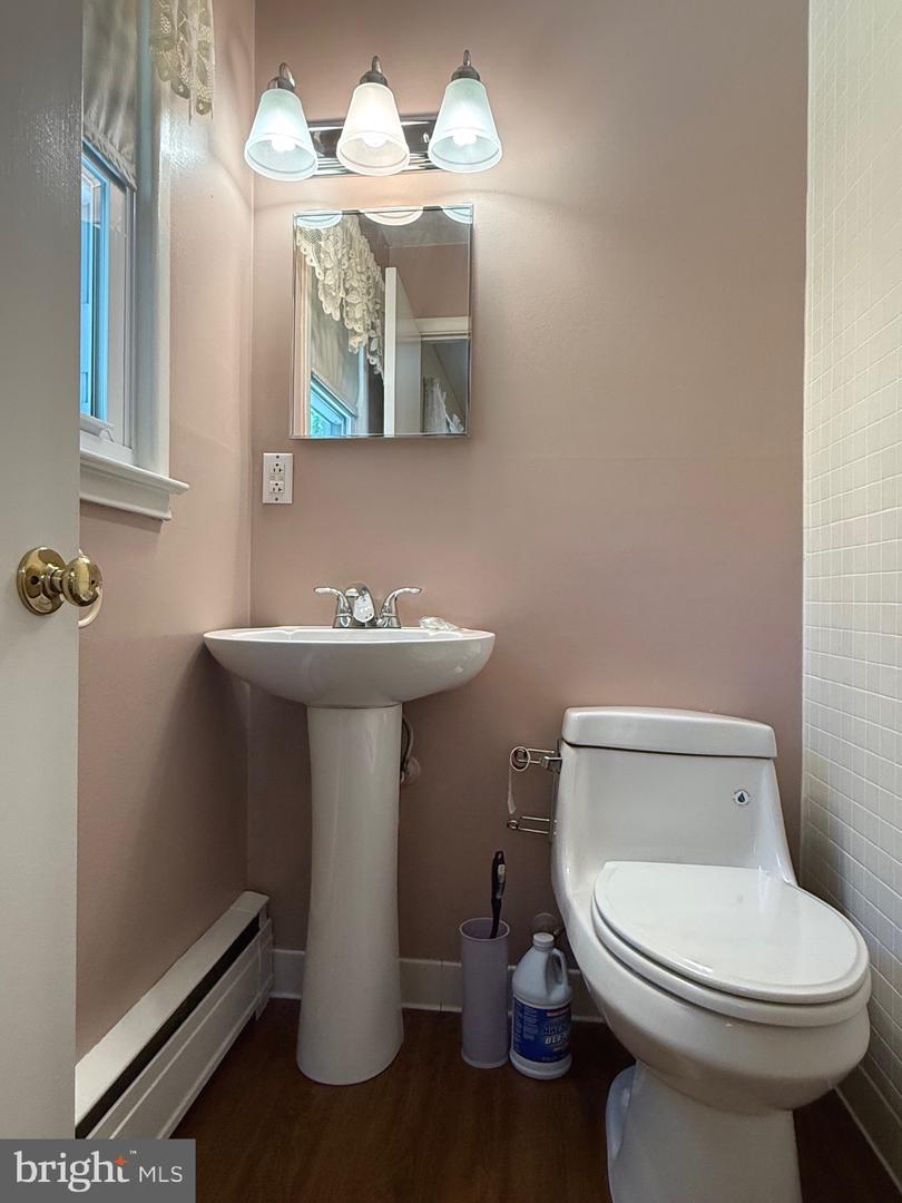 14221 FISHER AVE, WOODBRIDGE, Virginia 22191, 4 Bedrooms Bedrooms, ,2 BathroomsBathrooms,Residential,For sale,14221 FISHER AVE,VAPW2097954 MLS # VAPW2097954